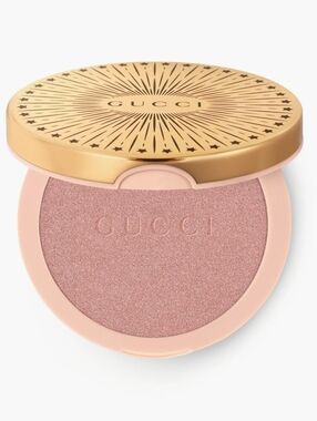 Gucci Glow Multi-Use Illuminating Gel-Powder Highlighter in Opal Pink 04